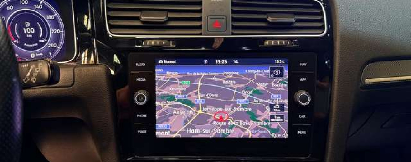 Volkswagen Golf Golf 2.0 TSI FaceLift GTI DSG Toit Pano Caméra Cockpit GPS Maxton Design