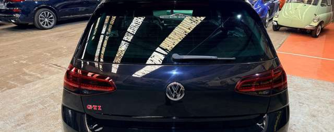 Volkswagen Golf Golf 2.0 TSI FaceLift GTI DSG Toit Pano Caméra Cockpit GPS Maxton Design