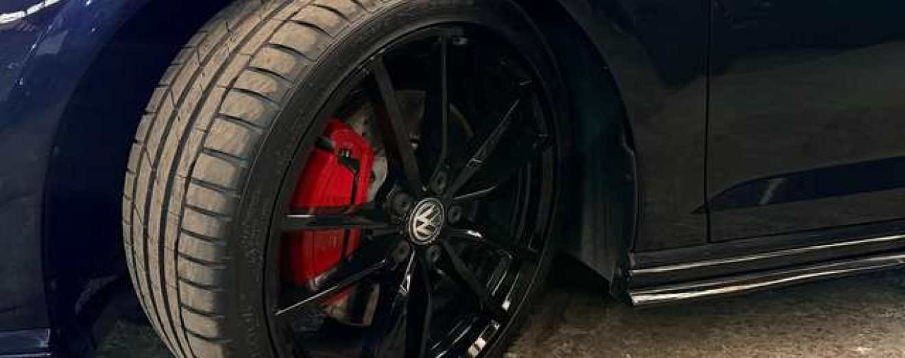 Volkswagen Golf Golf 2.0 TSI FaceLift GTI DSG Toit Pano Caméra Cockpit GPS Maxton Design