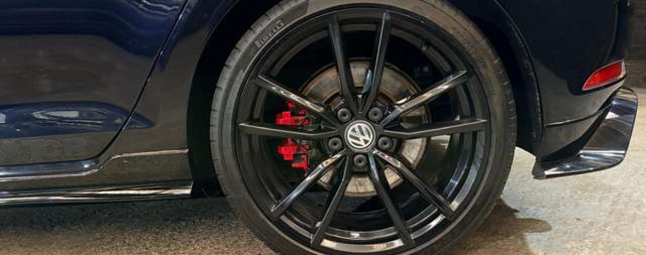 Volkswagen Golf Golf 2.0 TSI FaceLift GTI DSG Toit Pano Caméra Cockpit GPS Maxton Design