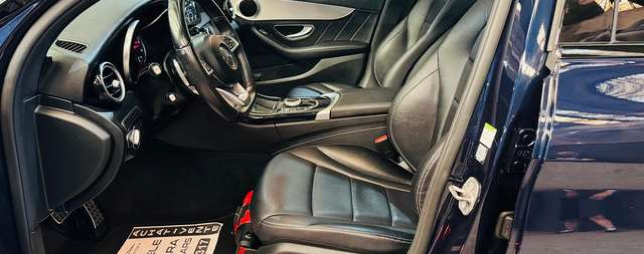 Mercedes-Benz C 200 C 200D Pack AMG Automatique LED Toit Pano GPS Cuir 18