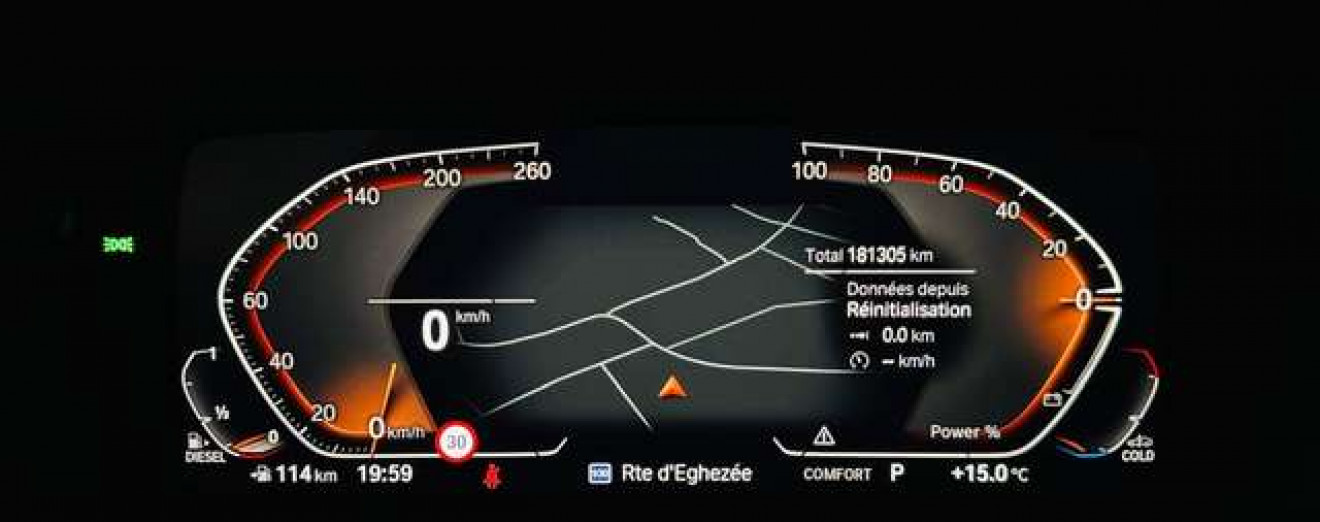 BMW 218 Gran Coupé- MTech-Cockpit-Camera-Gros sieges