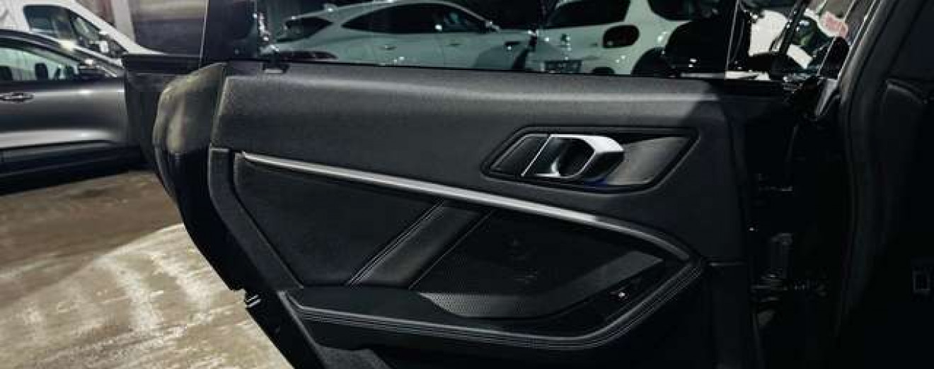 BMW 218 Gran Coupé- MTech-Cockpit-Camera-Gros sieges
