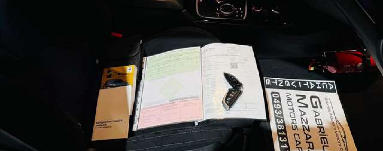 BMW 218 Gran Coupé- MTech-Cockpit-Camera-Gros sieges
