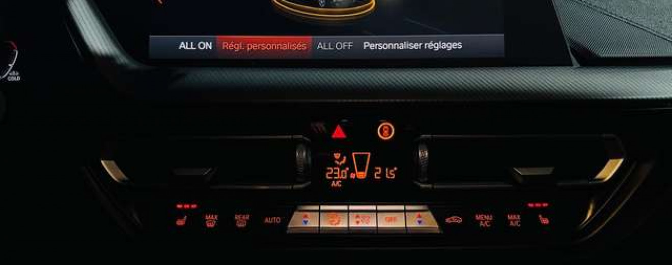 BMW 218 Gran Coupé- MTech-Cockpit-Camera-Gros sieges