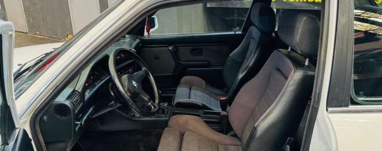 BMW 325 325i E30 M-Tech1 - GARANTIE