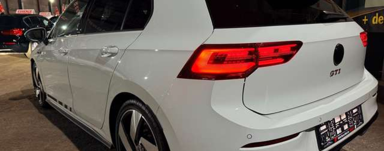 Volkswagen Golf Golf 2.0 TSI GTI Club Sport Pano Cockpit Full LED Caméra