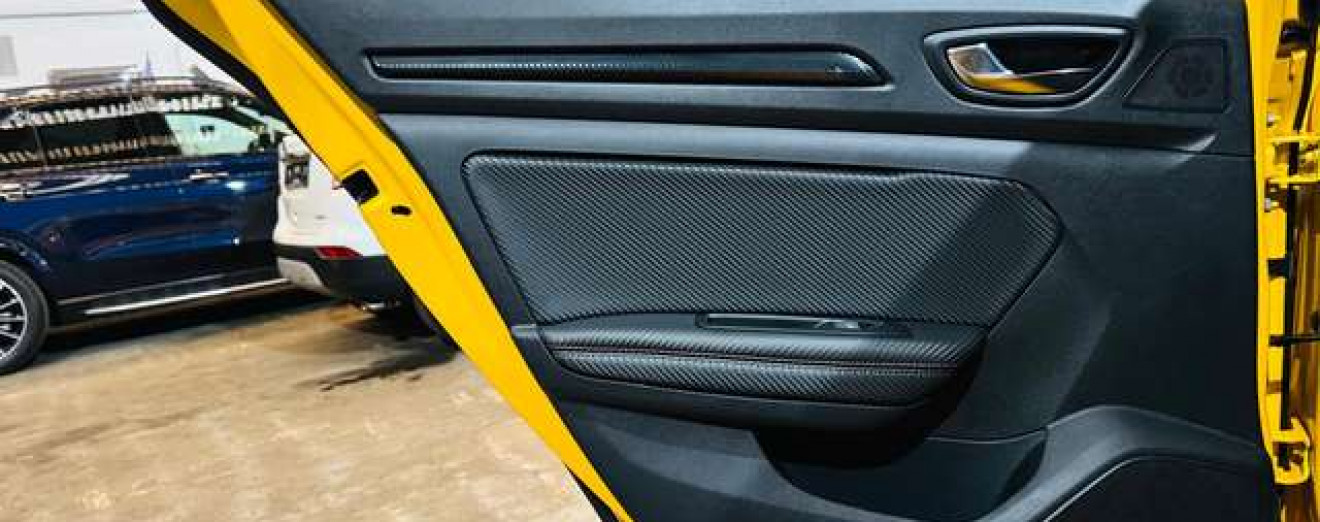 Renault Megane 1.8 TCe R.S. 300 Ultimate Recaro Carbon BOSE