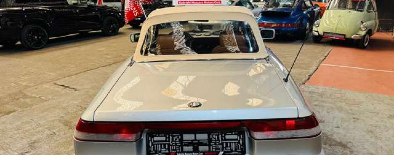 Alfa Romeo Spider 2.0i Nardi Jantes GTA Cuir Radio CD