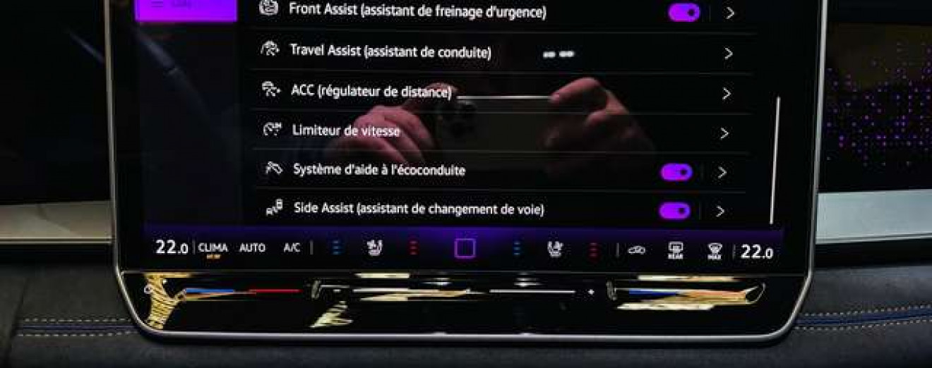 Volkswagen Tayron 2.0TDI  7pl. DSG Full Pano Camera 360 iQ Display Travel assist plus Cuir CarPlay Matrix Garantie VW