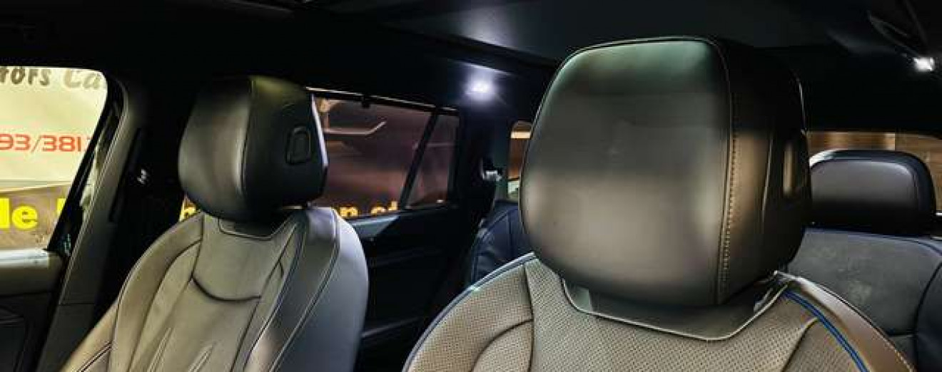 Volkswagen Tayron 2.0TDI  7pl. DSG Full Pano Camera 360 iQ Display Travel assist plus Cuir CarPlay Matrix Garantie VW