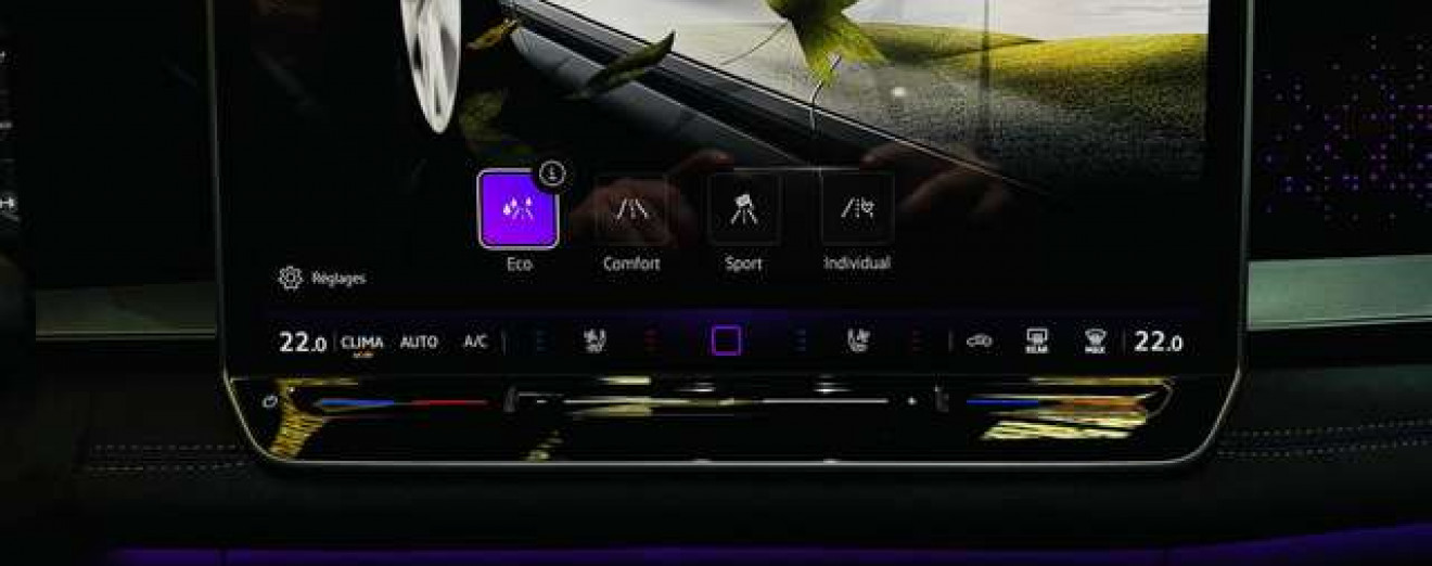 Volkswagen Tayron 2.0TDI  7pl. DSG Full Pano Camera 360 iQ Display Travel assist plus Cuir CarPlay Matrix Garantie VW