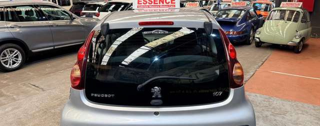 Peugeot 107 107 1.0i Radio D.A Airbag