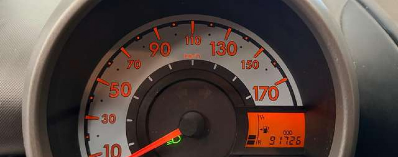 Peugeot 107 107 1.0i Radio D.A Airbag