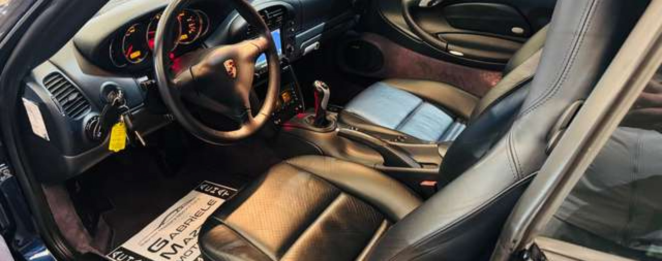 Porsche 996 991 996 Carrera 4 Phase2 3.6i Pack Aero CarPlay Bose Xénon Toit ouvrant PDC Ligne Cargraphic Showroom!!