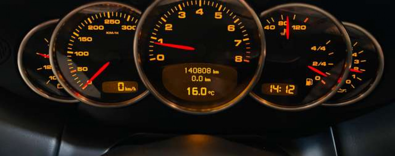 Porsche 996 991 996 Carrera 4 Phase2 3.6i Pack Aero CarPlay Bose Xénon Toit ouvrant PDC Ligne Cargraphic Showroom!!
