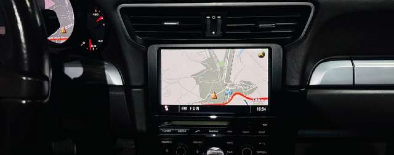 Porsche 991 991 Carrera Cabriolet 3.4i PDK Chrono Bose