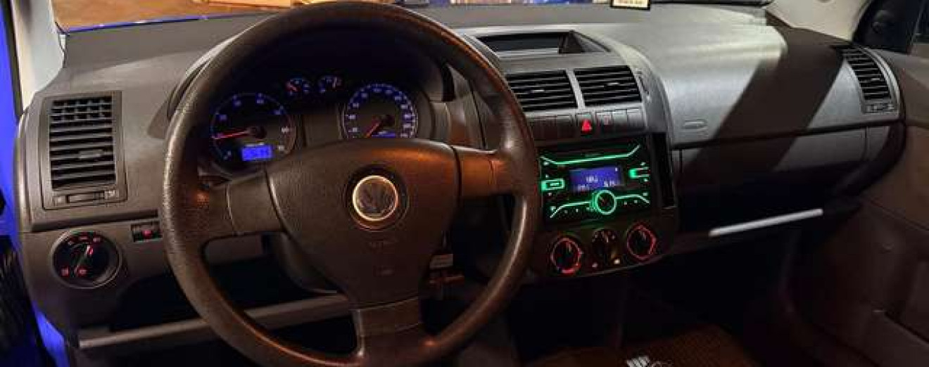 Volkswagen Polo Polo 1.2i Airco D.A Radio CD V.E V.C