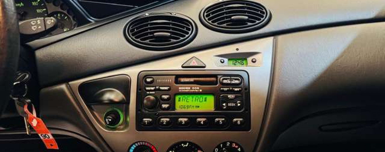 Ford Focus 1.4i SE 16v - Airco - GARANTIE