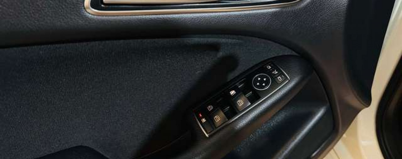 Mercedes-Benz B 200 B 200 CDI GPS Caméra Airco J.A