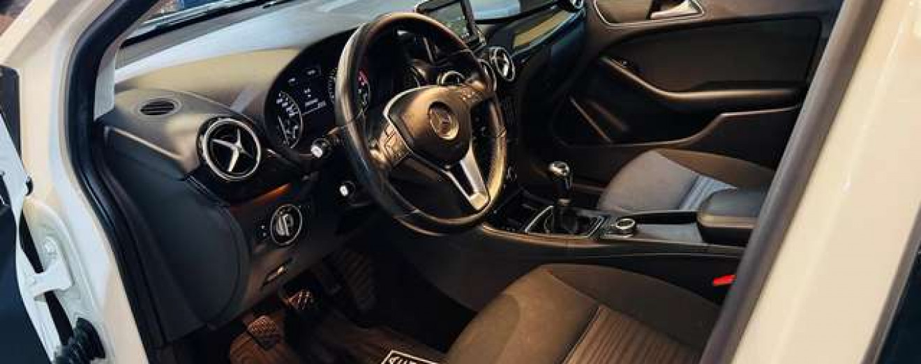Mercedes-Benz B 200 B 200 CDI GPS Caméra Airco J.A