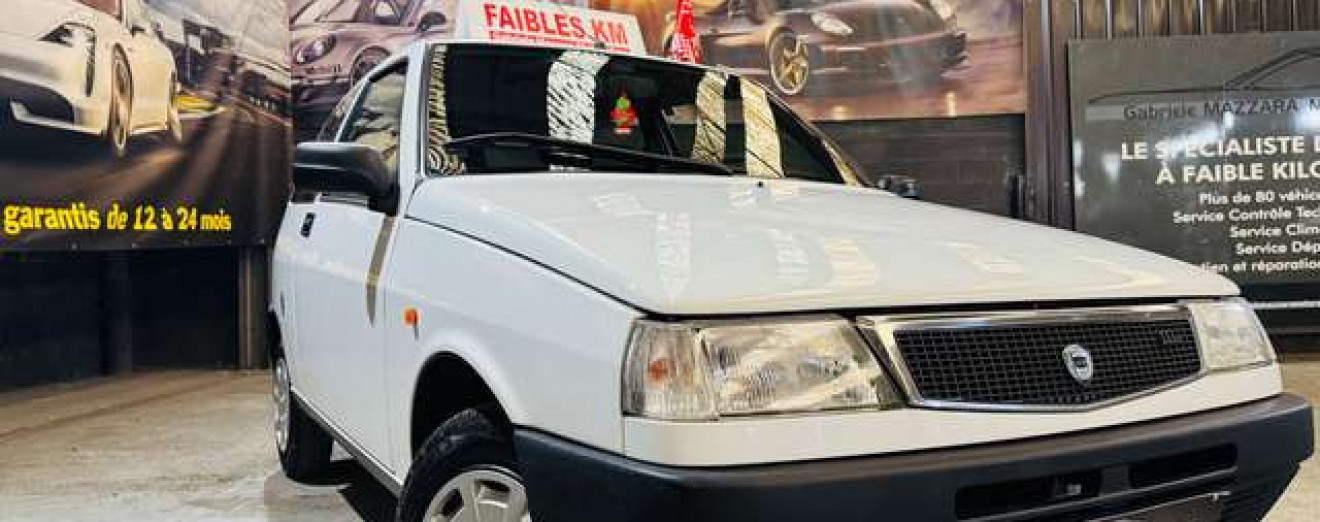 Lancia Y 10 junior 1 pro 86500 km carnet Ancetre !!!