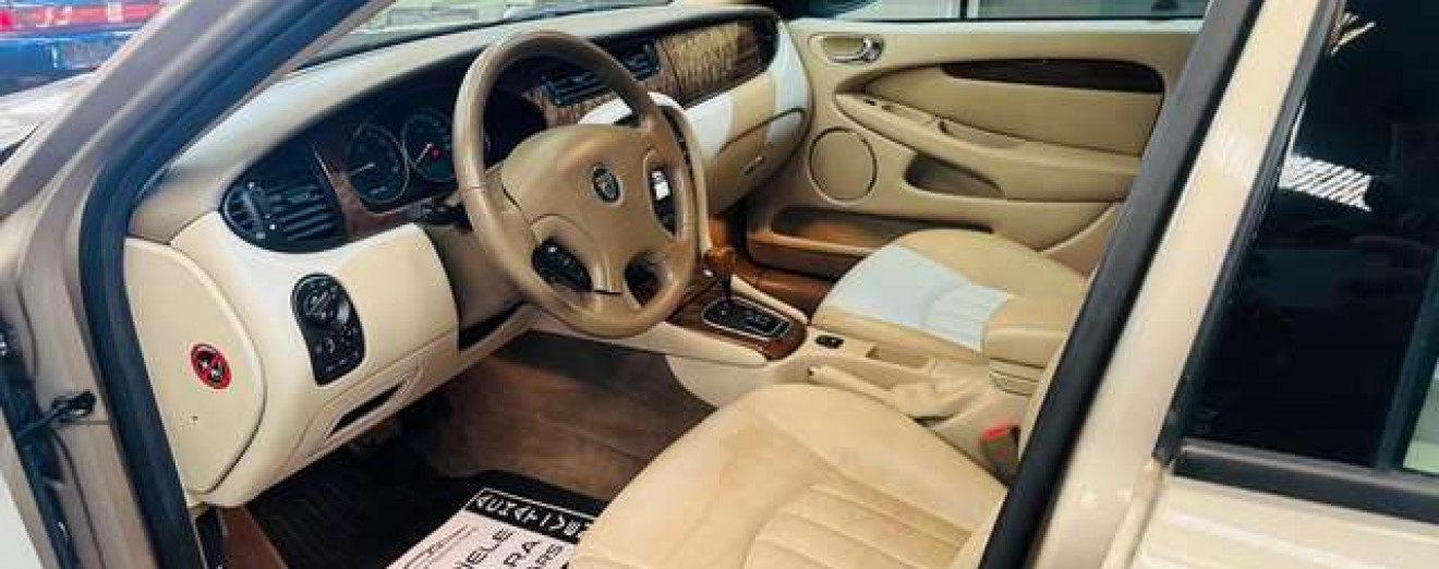 Jaguar X-Type X-Type 2.5i V6 24v Automatique Cuir J.A