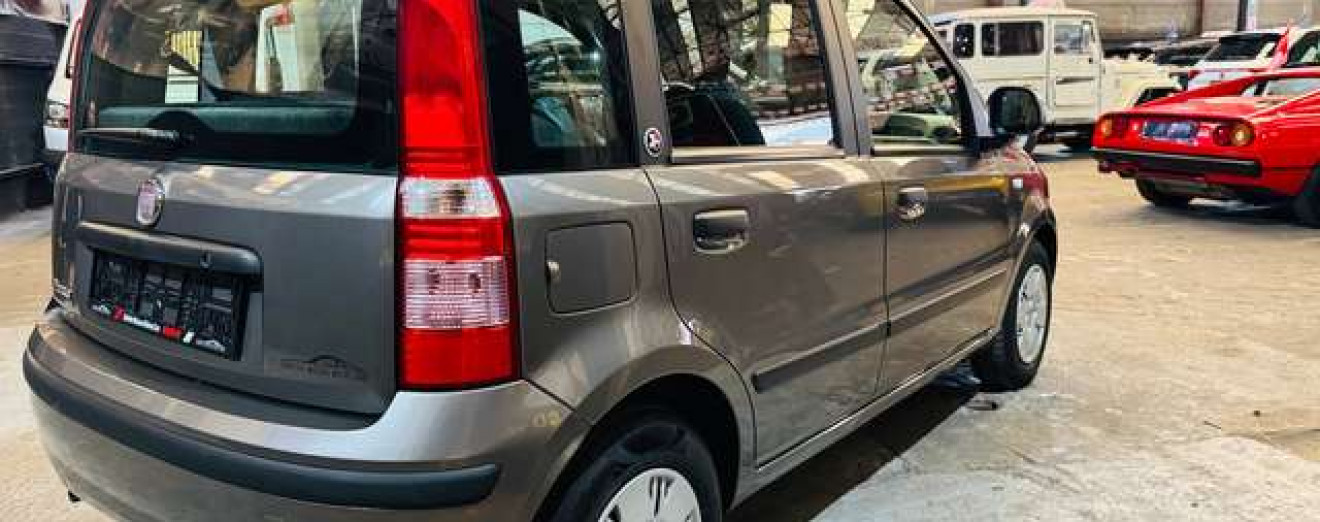 Fiat Panda 1.1i Actual 1 pro 24000 km carnet garantie 12m