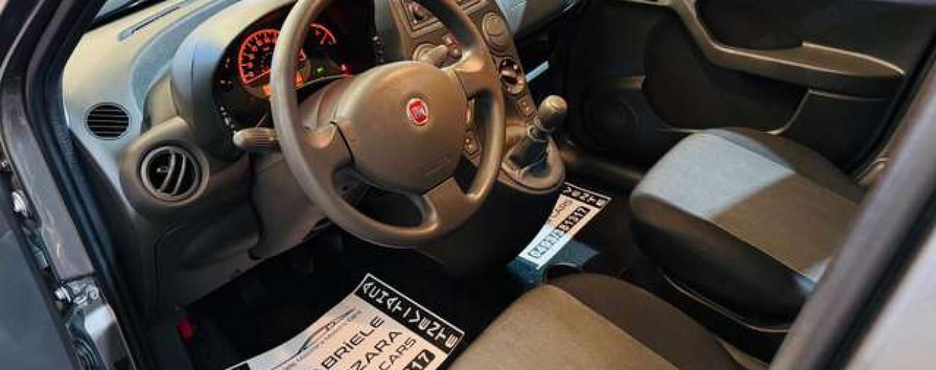 Fiat Panda 1.1i Actual 1 pro 24000 km carnet garantie 12m