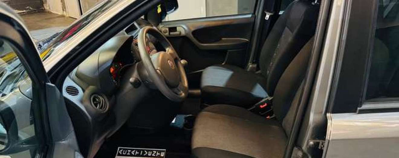 Fiat Panda 1.1i Actual 1 pro 24000 km carnet garantie 12m