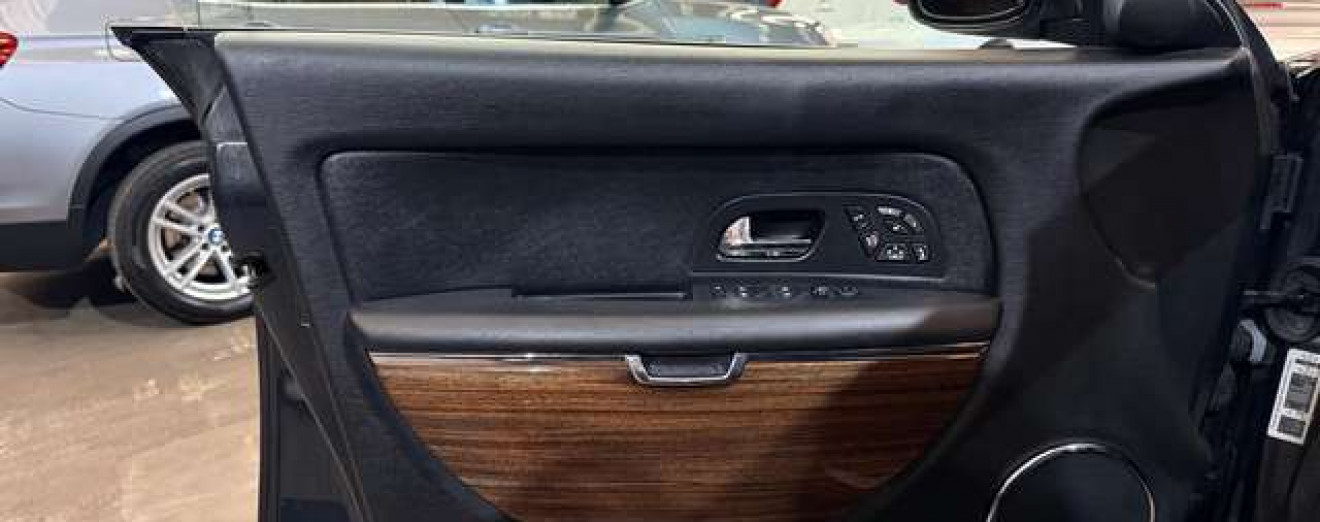 Citroen C6 C6 2.2 HDi Exclusive GPS Cuir Suspension pneumatique  J.A Airco