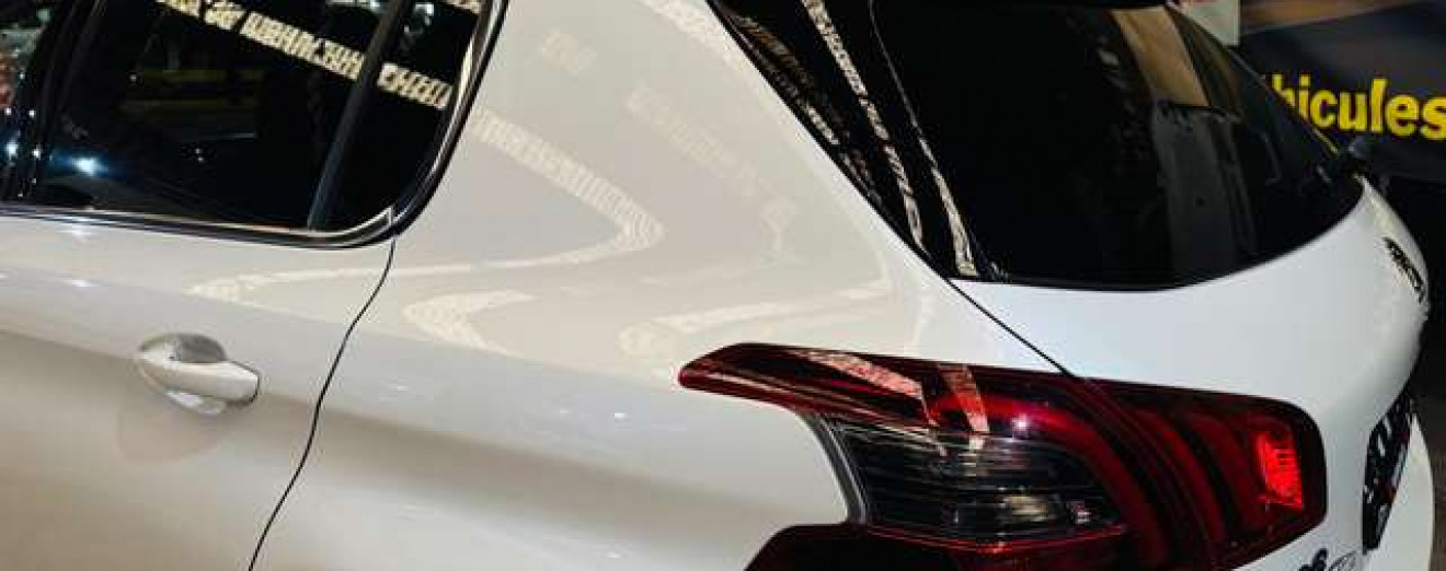 Peugeot 308 1.5 BlueHDi GT Line / Navi / Caméra / Cuir