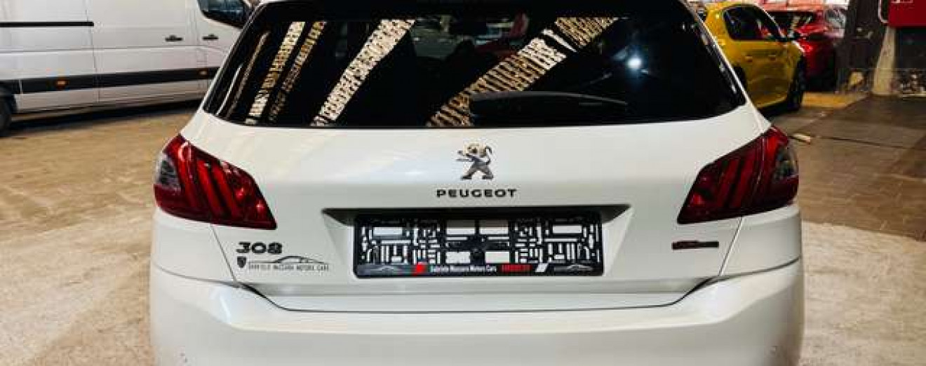 Peugeot 308 1.5 BlueHDi GT Line / Navi / Caméra / Cuir