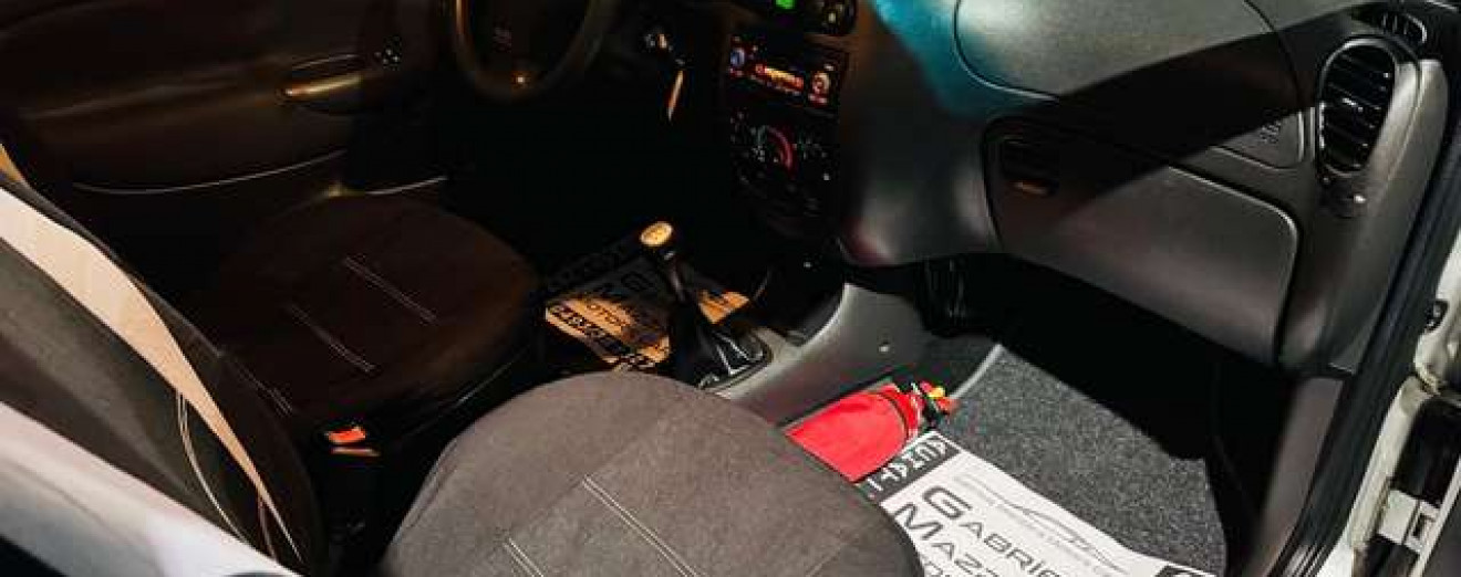 Ford Fiesta 1.3i - V.C- V.E - J.A