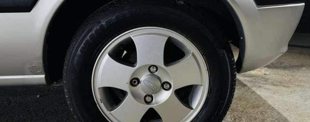 Ford Fiesta 1.3i - V.C- V.E - J.A