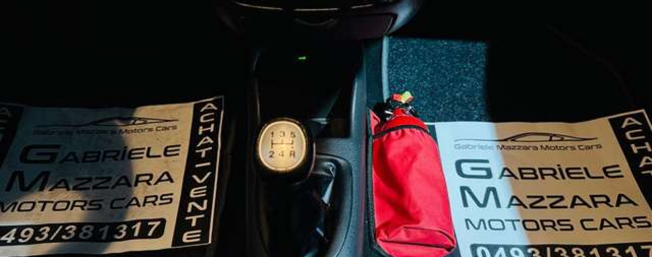 Ford Fiesta 1.3i - V.C- V.E - J.A