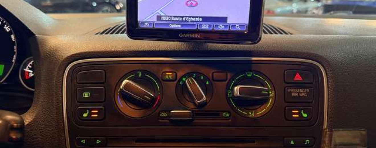 Skoda Citigo Citigo 1.0i GPS Airco Toit panoramique Sièges chauffants J.A