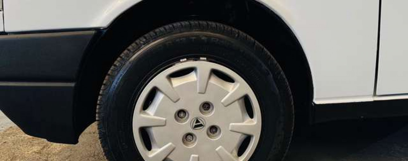 Lancia Y 10 junior 1 pro 86500 km carnet Ancetre !!!