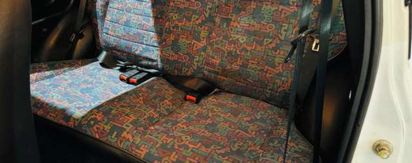 Lancia Y 10 junior 1 pro 86500 km carnet Ancetre !!!