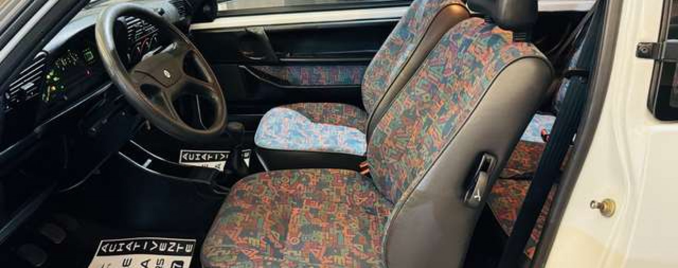 Lancia Y 10 junior 1 pro 86500 km carnet Ancetre !!!