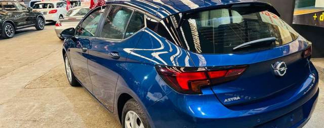 Opel Astra Astra Sports Tourer 1.2 Turbo MOTEUR HS