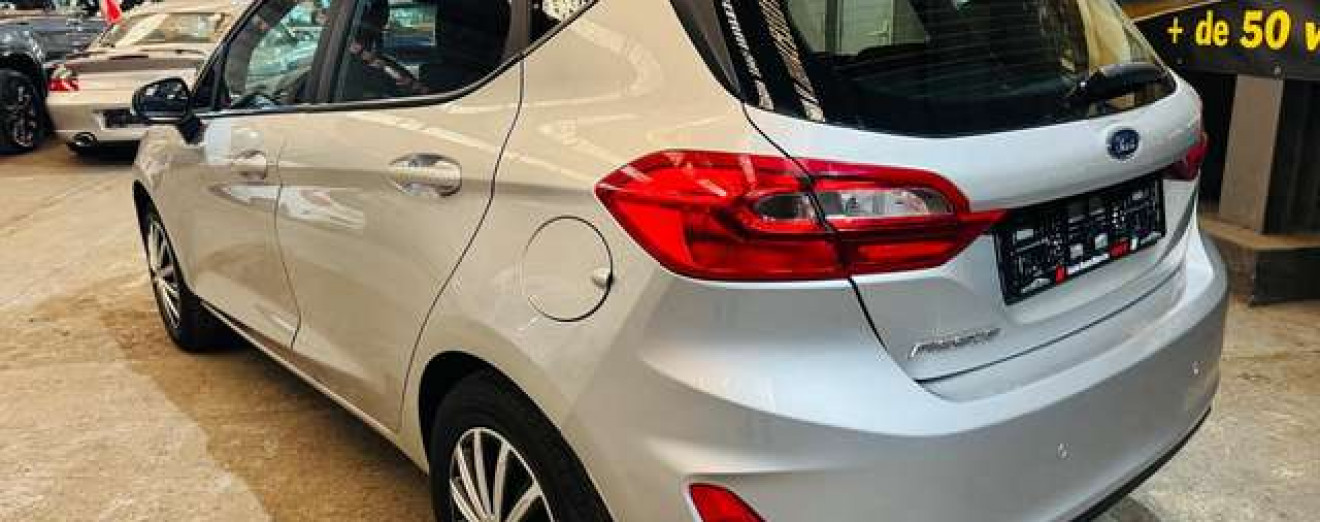 Ford Fiesta Fiesta 1.1i CarPlay GPS Sièges/volant Chauffants PDC