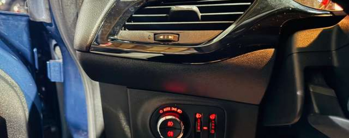 Opel Corsa Corsa 1.2i GPS Airco J.A CarPlay PDC