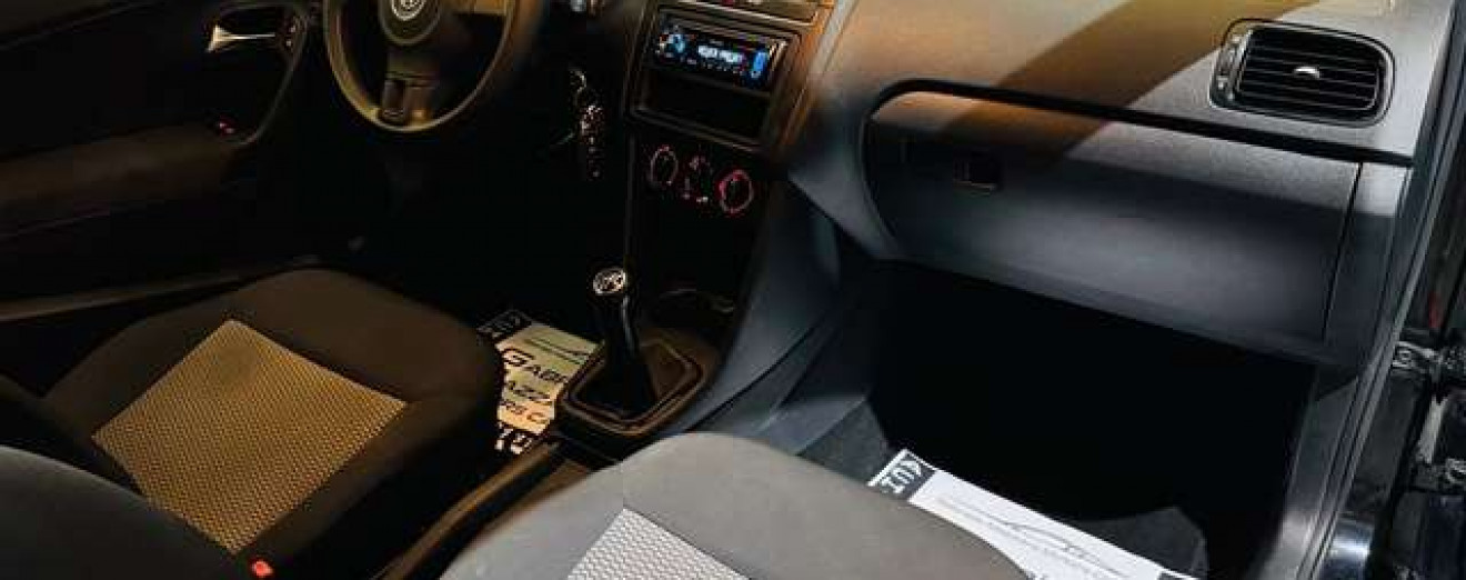 Volkswagen Polo Polo 1.2i Black Edition - Airco - GARANTIE