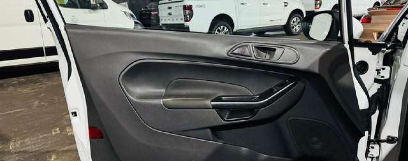 Ford Fiesta Fiesta 1.5 TDCi Utilitaire Airco