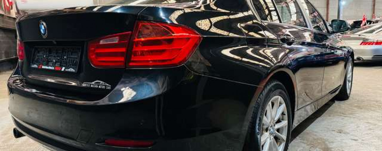 BMW 320 320DA X-Drive Cuir J.A Airco Sièges chauffants