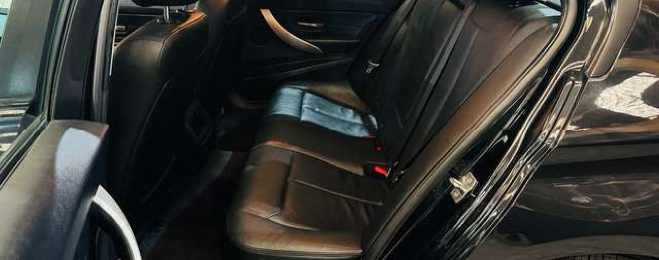 BMW 320 320DA X-Drive Cuir J.A Airco Sièges chauffants