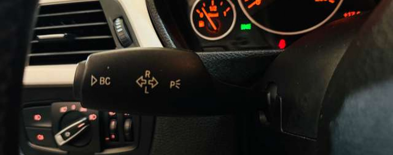BMW 320 320DA X-Drive Cuir J.A Airco Sièges chauffants