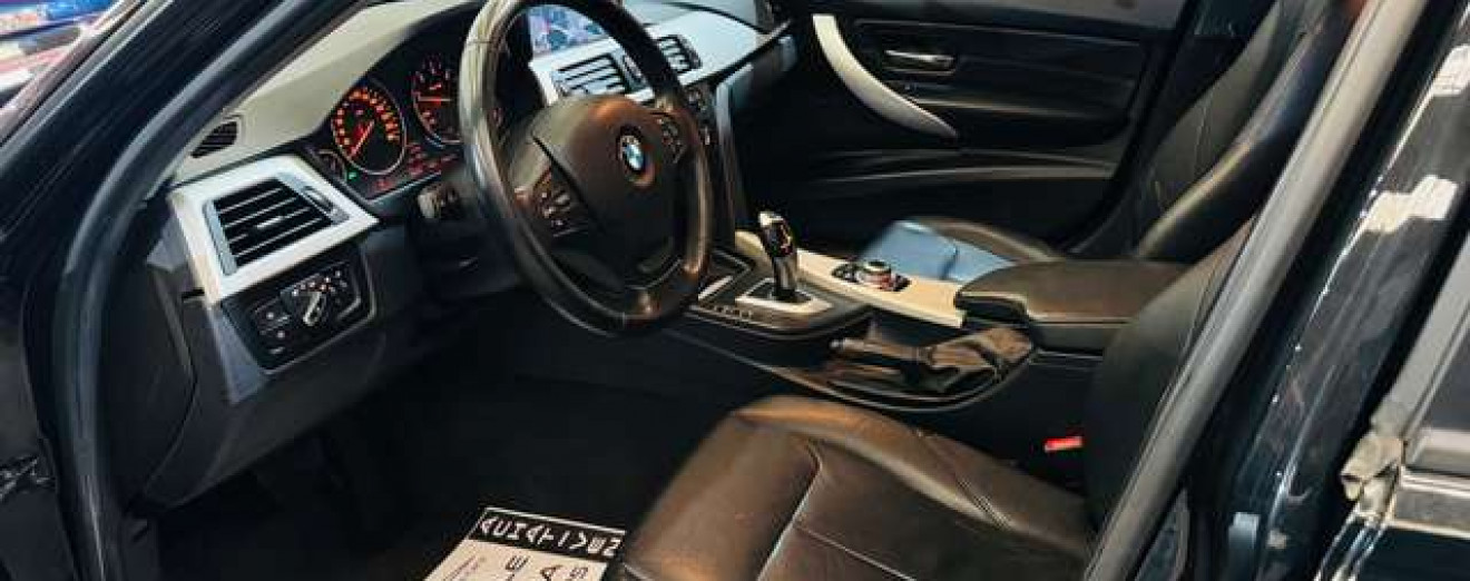 BMW 320 320DA X-Drive Cuir J.A Airco Sièges chauffants
