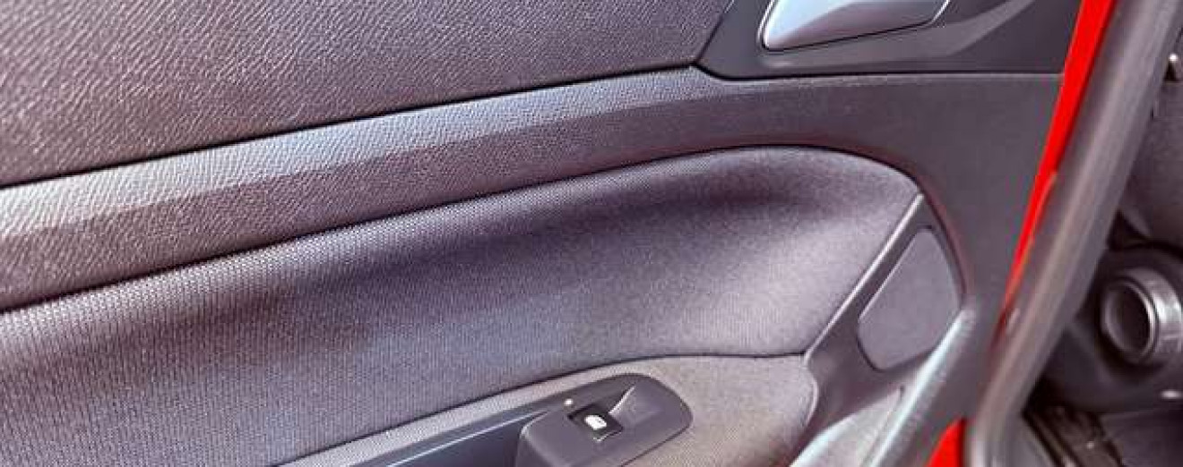 Peugeot 308 308 SW 1.2 PureTech Allure GPS Xénon Caméra Toit Pano CarPlay Att remorque
